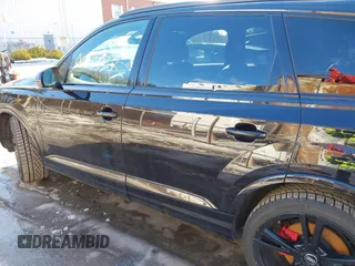 2019 Audi Q7 Prestige with VIN WA1VAAF70KD049749, listed as a IAAI auction lot 41553368 with 88,621 mi miles. Bid and sale history available at carsss.com. Image 14.