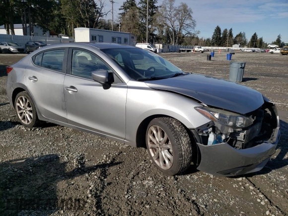 2015 Mazda 3 S Touring with VIN JM1BM1V32F1227683, listed as a Copart auction lot 43557945 with 121,981 mi miles and Salvage Title. Bid and sale history available at DreamBid. Image 4.