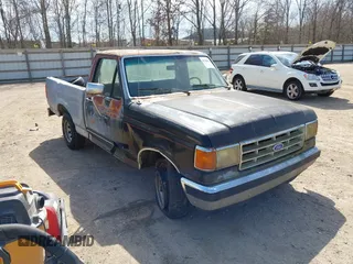 1991 Ford F-150 with VIN 1FTDF15Y2MNA84402, listed as a IAAI auction lot 41788034 with 1 mi miles. Bid and sale history available at carsss.com. Image 1.