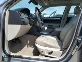 2007 Chrysler 300 C z VIN 2C3KA63H57H725971, wystawiony jako Copart lot #51793044 z przebiegiem 137 825 mil mil oraz Szkoda całkowita • Salvage title. Historia ofert i sprzedaży dostępna na DreamBid. Obrazek 7.