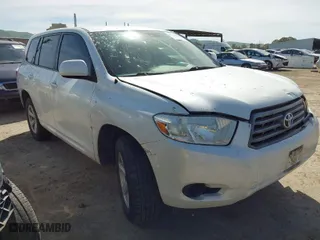 2008 Toyota Highlander with VIN JTEDS41A782013348, listed as a IAAI auction lot 41874621 with 192,101 mi miles. Bid and sale history available at carsss.com. Image 1.