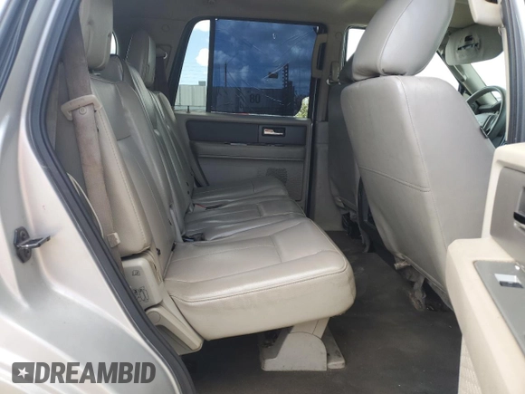 2007 Ford Expedition XLT z VIN 1FMFU15507LA48143, wystawiony jako Copart lot #53579105 z przebiegiem 109 367 mil mil oraz Szkoda całkowita • Salvage title. Historia ofert i sprzedaży dostępna na DreamBid. Obrazek 11.