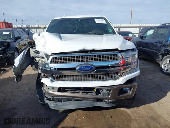 2018 Ford F-150 XL z VIN 1FTEW1EGXJFC82212, wystawiony jako IAAI lot #41597792 z przebiegiem 192 724 mil mil oraz . Historia ofert i sprzedaży dostępna na DreamBid. Obrazek 11.