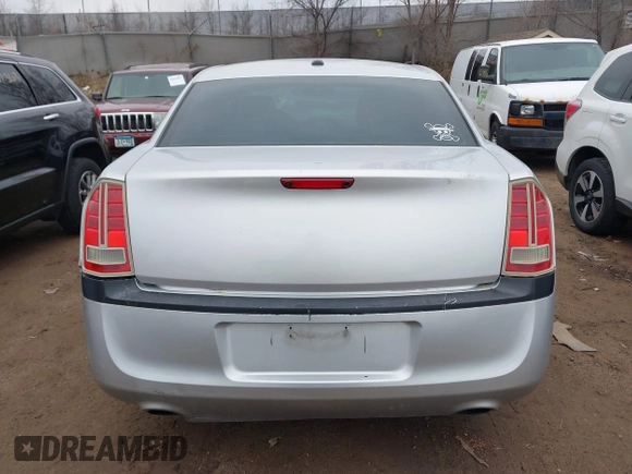 2012 Chrysler 300 C with VIN 2C3CCAKT0CH289662, listed as a IAAI auction lot 42016626 with 195,785 mi miles and . Bid and sale history available at DreamBid. Image 16.
