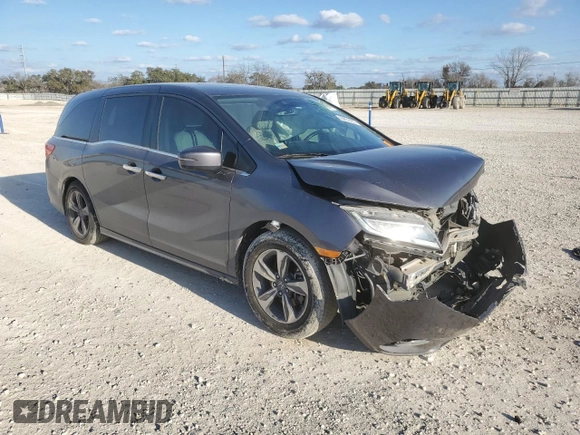 2019 Honda Odyssey Touring with VIN 5FNRL6H85KB022527, listed as a Copart auction lot 43851485 with 104,332 mi miles and Salvage Title. Bid and sale history available at carsss.com. Image 4.