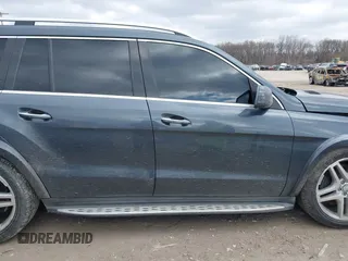 2015 Mercedes-Benz GL-Class GL 550 with VIN 4JGDF7DE0FA444489, listed as a IAAI auction lot 41716467 with 117,452 mi miles. Bid and sale history available at carsss.com. Image 13.