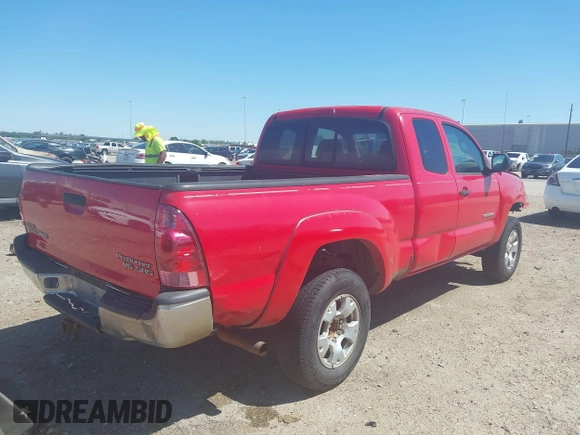 2007 Toyota Tacoma PreRunner with VIN 5TETU62N57Z327954, listed as a IAAI auction lot 41974940 with 290,965 mi miles. Bid and sale history available at carsss.com. Image 4.