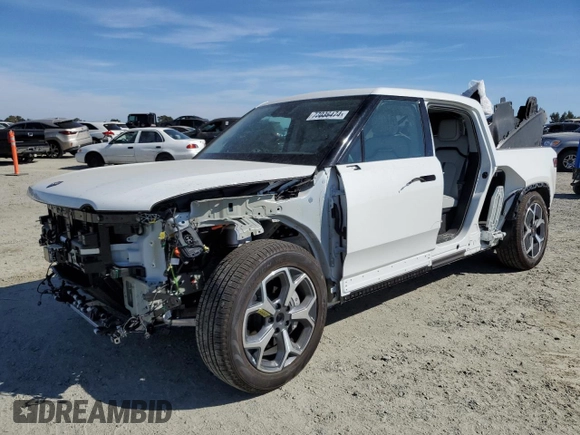 2024 Rivian R1T Adventure z VIN 7FCTGCAA9RN030318, wystawiony jako Copart lot #77036474 z przebiegiem 3 522 mil mil oraz Szkoda całkowita • Salvage title. Historia ofert i sprzedaży dostępna na DreamBid. Obrazek 1.