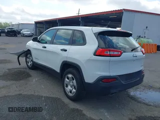 2016 Jeep Cherokee Altitude with VIN 1C4PJLAB4GW290666, listed as a IAAI auction lot 42052140 with 77,116 mi miles. Bid and sale history available at carsss.com. Image 3.