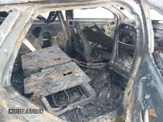 2025 Chevrolet Blazer LT z VIN 3GNKBCR49SS104614, wystawiony jako IAAI lot #41258928 z przebiegiem Nie podano mil oraz . Historia ofert i sprzedaży dostępna na DreamBid. Obrazek 8.
