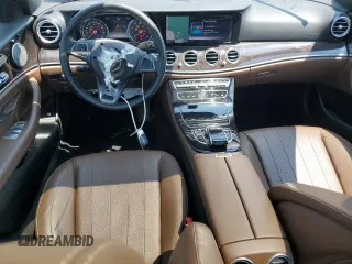 2017 Mercedes-Benz E 300 Luxury with VIN WDDZF4KB2HA061308, listed as a Copart auction lot 60214295 with 97,317 mi miles and Salvage title. Bid and sale history available at DreamBid. Image 8.
