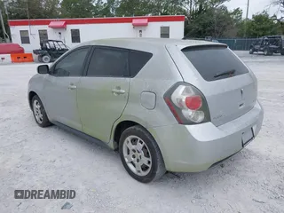 2010 Pontiac Vibe w/1SB with VIN 5Y2SP6E09AZ416271, listed as a IAAI auction lot 41534423 with 195,878 mi miles. Bid and sale history available at carsss.com. Image 3.