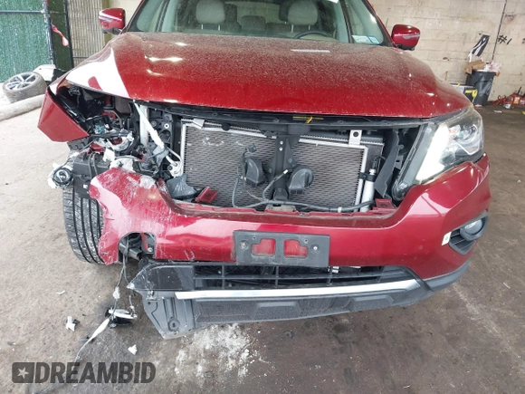 2019 Nissan Pathfinder S z VIN 5N1DR2MM5KC592248, wystawiony jako IAAI lot #41913415 z przebiegiem 83 024 mil mil oraz . Historia ofert i sprzedaży dostępna na DreamBid. Obrazek 6.