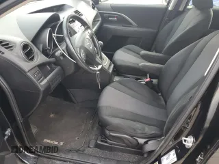 2013 Mazda 5 Sport z VIN JM1CW2BL8D0146019, wystawiony jako Copart lot #60769645 z przebiegiem 119 998 mil mil oraz Czysty tytuł • Clean title. Historia ofert i sprzedaży dostępna na DreamBid. Obrazek 7.