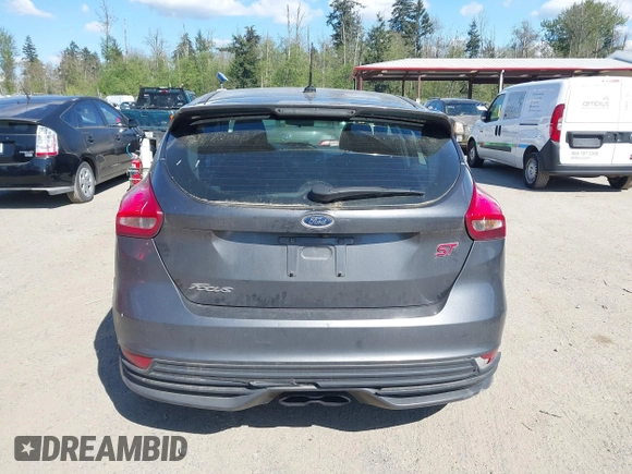 2017 Ford Focus ST with VIN 1FADP3L9XHL316093, listed as a IAAI auction lot 42013744 with 90,984 mi miles and . Bid and sale history available at carsss.com. Image 17.