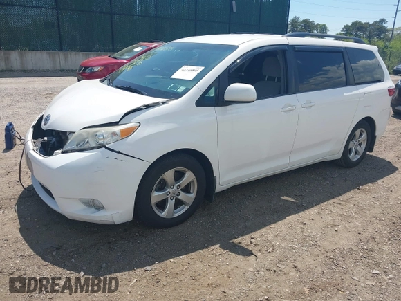 2015 Toyota Sienna LE AAS with VIN 5TDKK3DC1FS599053, listed as a IAAI auction lot 42216805 with 167,280 mi miles and . Bid and sale history available at DreamBid. Image 17.