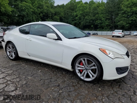 2011 Hyundai Genesis Coupe z VIN KMHHT6KD7BU054383, wystawiony jako Copart lot #59680965 z przebiegiem 101 832 mil mil oraz Szkoda całkowita • Salvage title. Historia ofert i sprzedaży dostępna na DreamBid. Obrazek 4.