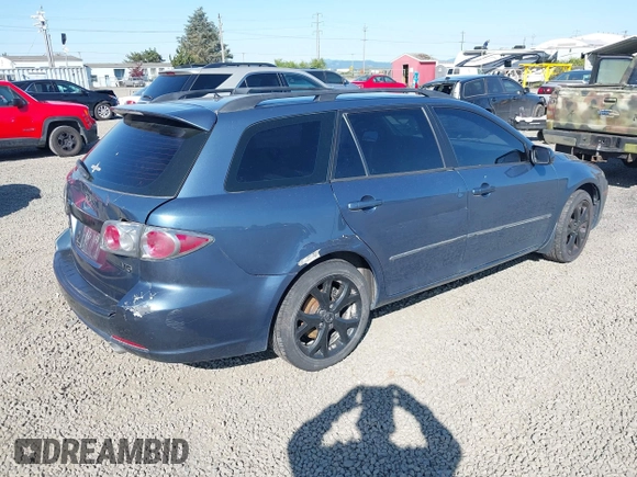 2006 Mazda 6 S Sport VE with VIN 1YVHP82D565M04589, listed as a IAAI auction lot 42082563 with 178,393 mi miles and . Bid and sale history available at carsss.com. Image 4.