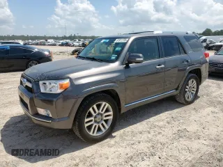2010 Toyota 4Runner SR5 с VIN JTEZU5JR0A5008556, выставлен на аукционе Copart как лот 61817735 с пробегом 292 310 миль миль и Чистый • Clean title. История ставок и продаж доступна на DreamBid. Изображение 1.