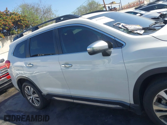 2020 Subaru Ascent Touring z VIN 4S4WMARD8L3439259, wystawiony jako IAAI lot #41643038 z przebiegiem 50 260 mil mil oraz . Historia ofert i sprzedaży dostępna na DreamBid. Obrazek 13.