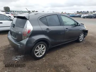 2012 Toyota Prius One z VIN JTDKDTB35C1015243, wystawiony jako IAAI lot #41692077 z przebiegiem 304 394 mil mil oraz . Historia ofert i sprzedaży dostępna na DreamBid. Obrazek 4.