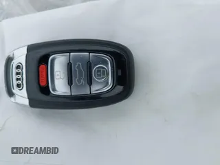 2017 Audi A8 Sport с VIN WAU43AFD7HN005877, выставлен на аукционе IAAI как лот 42172112 с пробегом Не указан миль и . История ставок и продаж доступна на DreamBid. Изображение 11.