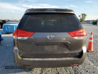 2011 Toyota Sienna LE with VIN 5TDJK3DC8BS005712, listed as a Copart auction lot 50637855 with 89,704 mi miles and Salvage Title. Bid and sale history available at carsss.com. Image 6.
