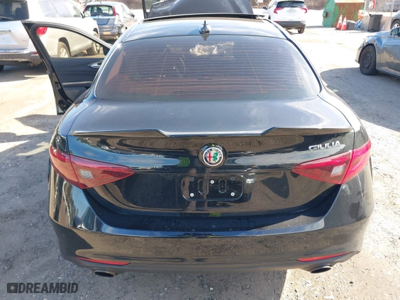 2021 Alfa Romeo Giulia Ti with VIN ZARFANBN1M7649953, listed as a IAAI auction lot 41591153 with 16,672 mi miles. Bid and sale history available at carsss.com. Image 16.