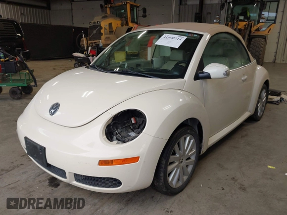 2009 Volkswagen Beetle S с VIN 3VWRG31Y89M409086, выставлен на аукционе IAAI как лот 41890714 с пробегом 100 034 миль миль и . История ставок и продаж доступна на DreamBid. Изображение 18.