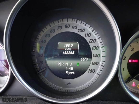2014 Mercedes-Benz C-Class C 250 with VIN WDDGJ4HB3EG300841, listed as a IAAI auction lot 41765449 with 152,263 mi miles. Bid and sale history available at carsss.com. Image 7.
