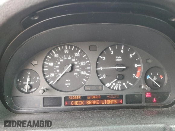 2002 BMW X5 3.0i with VIN 5UXFA53552LH80222, listed as a Copart auction lot 73536884 with 312,697 mi miles and Clean Title. Bid and sale history available at carsss.com. Image 9.