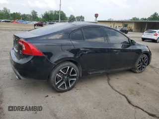 2017 Volvo S60 Dynamic with VIN YV140MTL8H2424132, listed as a Copart auction lot 60133385 with 89,380 mi miles and Clean title. Bid and sale history available at DreamBid. Image 3.
