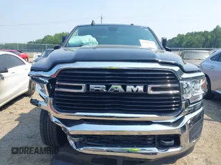 2019 Ram 2500 Big Horn with VIN 3C6UR5DLXKG544035, listed as a IAAI auction lot 42560785 with 76,606 mi miles and . Bid and sale history available at DreamBid. Image 12.