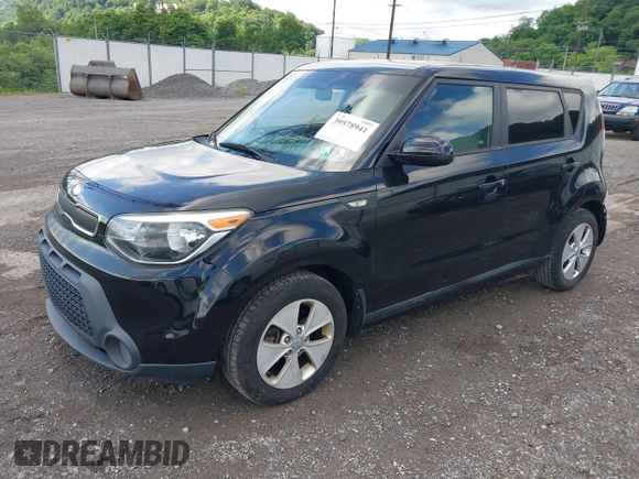 2014 Kia Soul with VIN KNDJN2A21E7743461, listed as a IAAI auction lot 39578941 with 35,724 mi miles. Bid and sale history available at carsss.com. Image 2.