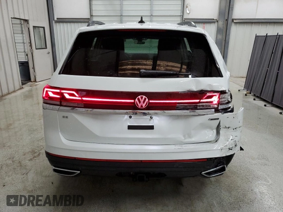 2025 Volkswagen Atlas SE z VIN 1V2HR2CA8SC502389, wystawiony jako Copart lot #51980025 z przebiegiem 10 753 mil mil oraz Czysty tytuł • Clean title. Historia ofert i sprzedaży dostępna na DreamBid. Obrazek 6.
