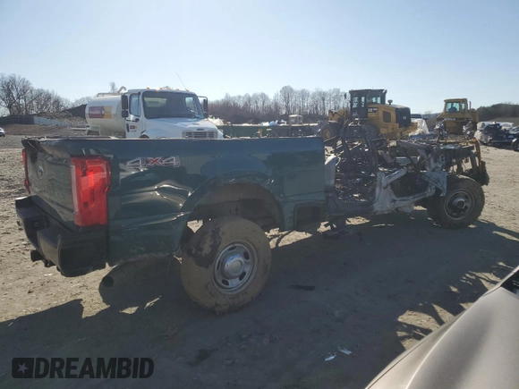 2023 Ford F-250 XL with VIN 1FT7W2BA3PEC33267, listed as a Copart auction lot 52140025 with Not provided miles and Salvage title. Bid and sale history available at DreamBid. Image 3.