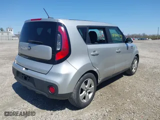 2018 Kia Soul with VIN KNDJN2A20J7581140, listed as a IAAI auction lot 41962548 with 86,497 mi miles. Bid and sale history available at carsss.com. Image 4.