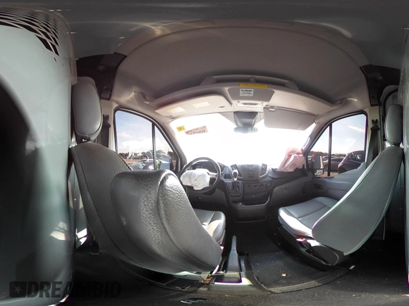 2019 Ford Transit with VIN 1FTBW2CM0KKB59593, listed as a IAAI auction lot 41961520 with 136,094 mi miles and . Bid and sale history available at carsss.com. Image 18.