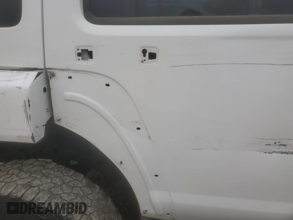2006 Hummer H3 with VIN 5GTDN136168310959, listed as a Copart auction lot 44410065 with 172,144 mi miles and Salvage Title. Bid and sale history available at DreamBid. Image 11.