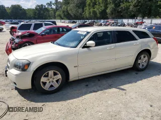 2005 Dodge Magnum SE z VIN 2D4FV48V45H647770, wystawiony jako Copart lot #72318254 z przebiegiem 189 772 mil mil oraz Szkoda całkowita • Salvage title. Historia ofert i sprzedaży dostępna na DreamBid. Obrazek 1.