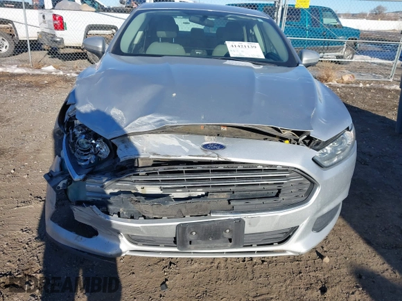 2015 Ford Fusion S Hybrid with VIN 3FA6P0UU7FR307568, listed as a IAAI auction lot 41421139 with 152,186 mi miles. Bid and sale history available at carsss.com. Image 6.