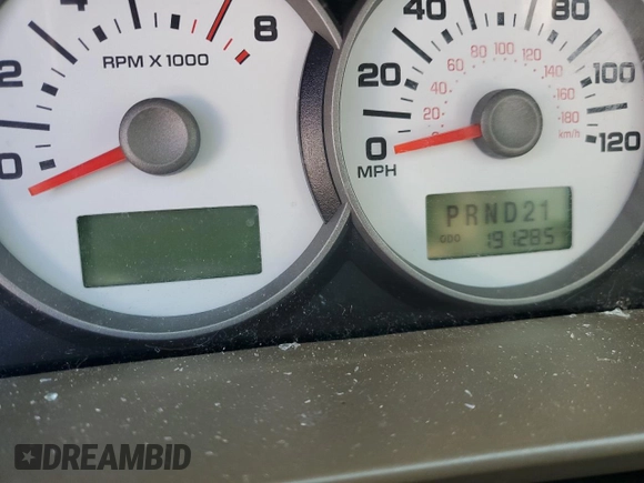 2005 Ford Escape Limited with VIN 1FMCU94155KD76368, listed as a Copart auction lot 45924365 with 191,285 mi miles and Clean title. Bid and sale history available at DreamBid. Image 9.