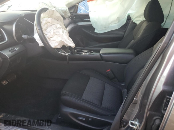 2018 Nissan Maxima SV with VIN 1N4AA6AP0JC390247, listed as a Copart auction lot 61824725 with 64,078 mi miles and Salvage title. Bid and sale history available at DreamBid. Image 7.