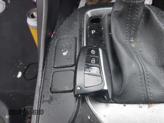 2013 Hyundai Santa Fe Sport z VIN 5XYZU3LAXDG064239, wystawiony jako IAAI lot #42296861 z przebiegiem 165 872 mil mil oraz . Historia ofert i sprzedaży dostępna na DreamBid. Obrazek 11.