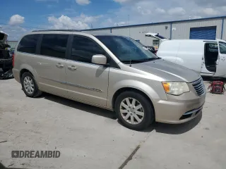 2014 Chrysler Town & Country Touring with VIN 2C4RC1BG2ER329276, listed as a Copart auction lot 59649794 with 153,235 mi miles and Salvage Title. Bid and sale history available at DreamBid. Image 4.