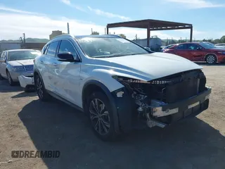 2018 Infiniti QX30 Luxury with VIN SJKCH5CR1JA005035, listed as a IAAI auction lot 41690695 with 79,943 mi miles and . Bid and sale history available at DreamBid. Image 1.
