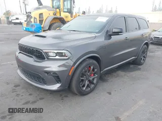 2023 Dodge Durango SRT 392 Premium z VIN 1C4SDJGJ2PC692935, wystawiony jako IAAI lot #41029734 z przebiegiem 7 191 mil mil oraz . Historia ofert i sprzedaży dostępna na DreamBid. Obrazek 17.