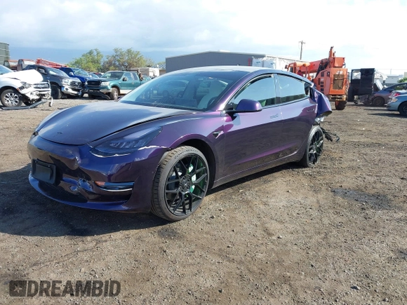 2020 Tesla Model 3 Standard Range Plus z VIN 5YJ3E1EA9LF599332, wystawiony jako IAAI lot #41563213 z przebiegiem Nie podano mil oraz . Historia ofert i sprzedaży dostępna na DreamBid. Obrazek 18.