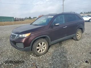2012 Kia Sorento LX with VIN 5XYKT4A28CG267697, listed as a Copart auction lot 81220954 with 176,984 mi miles and Non Repairable. Bid and sale history available at carsss.com. Image 1.