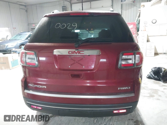 2015 GMC Acadia SLE with VIN 1GKKVPKD3FJ221229, listed as a IAAI auction lot 42070029 with 172,834 mi miles. Bid and sale history available at carsss.com. Image 16.